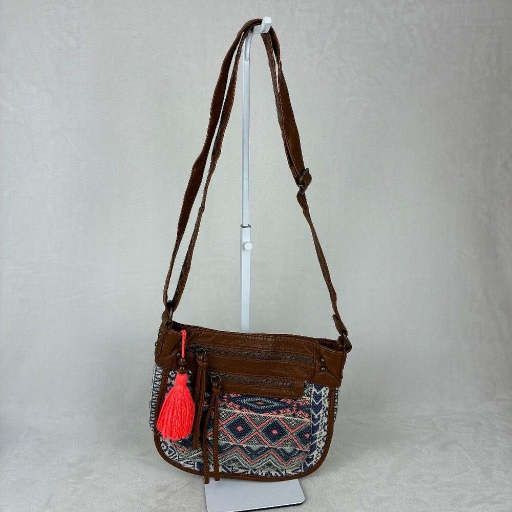 Maurices Boho Aztec Crossbody Bag Brown Faux Leather Geometric Tassel Purse